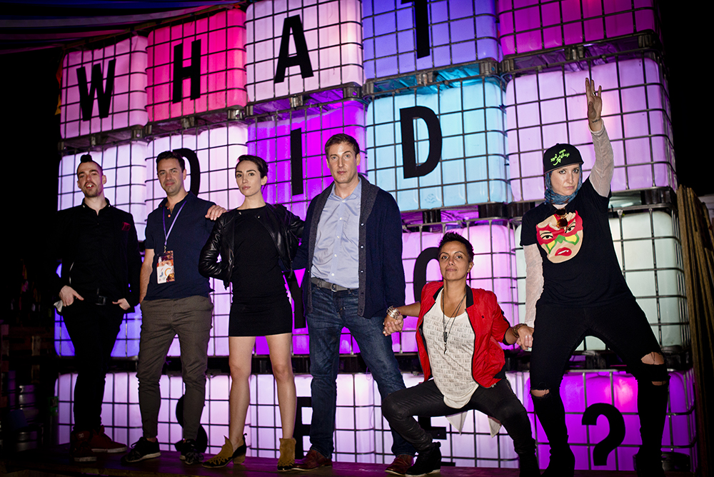 Dathliadau yng Ngŵyl Gwobr Iris