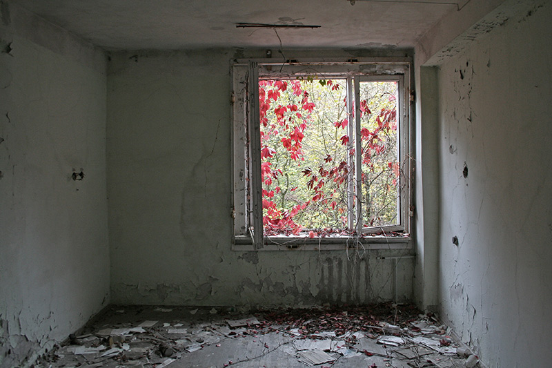 Clinig plant yn Pripyat, yr Wcráin